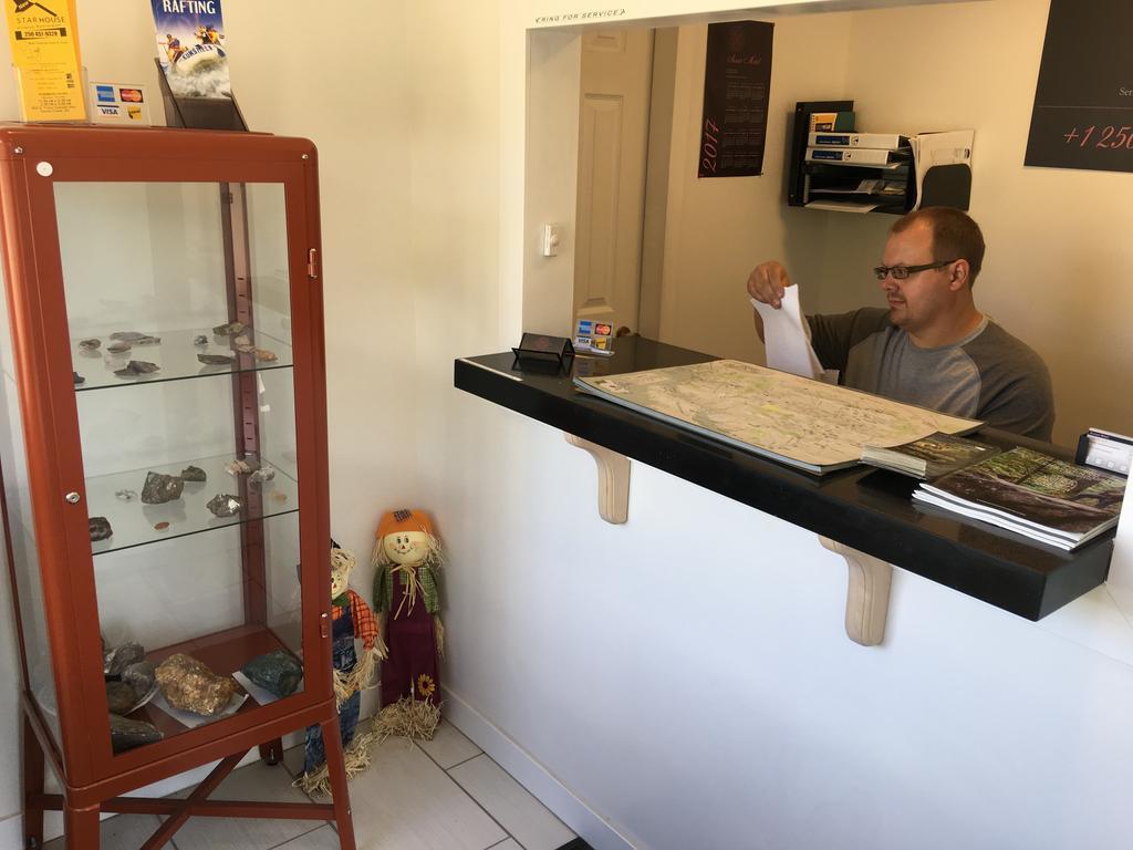 كاتش كريك Sunset Motel المظهر الخارجي الصورة
